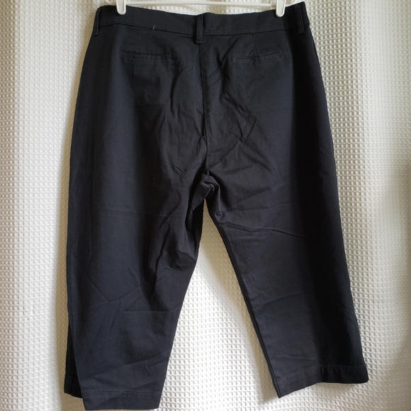 EUC Riders by Lee Women's capris - Picture 2 of 4